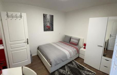 2 PIECES proche du centre PARIS 15 min - Foto 1