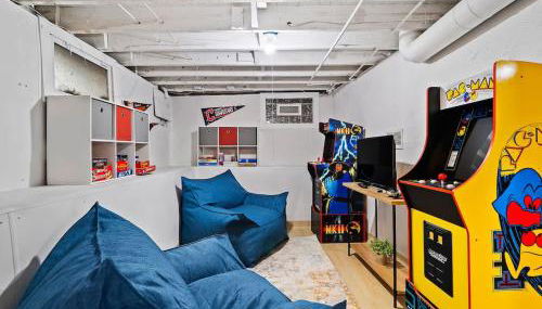 Game Room 7 Min To Downtown CLE - Foto 3