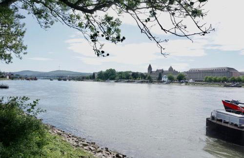 Stylisches Apartment für 2 Personen in historischem Fachwerkhaus 4 Etage mit Blick auf Stadt & Festung - Foto 36