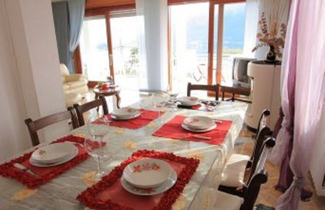 White House - Photo 2