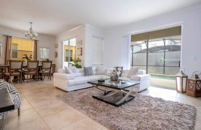 Gorgeous 6 Bedroom w Pool Paradise Palms - Foto 24