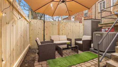 Modern 4BR Getaway 3 Min to OldTown Walk to Metro - Foto 5