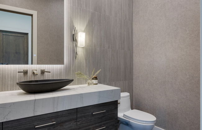 Reflection by Avantstay Sleeps 18 Lake Views Hot Tub Game Room - Foto 40