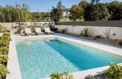 Awesome Home In Nova Vas - Foto 14