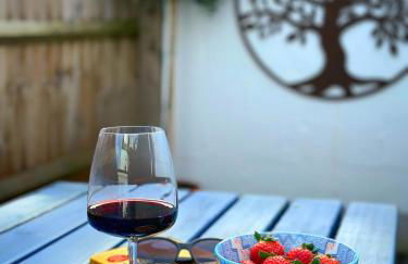 Sea Walk Cottage, Milford On Sea - Photo 14