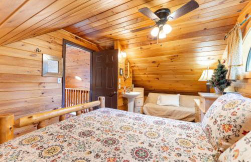 Hoot Owl with a private hot tub - Foto 18