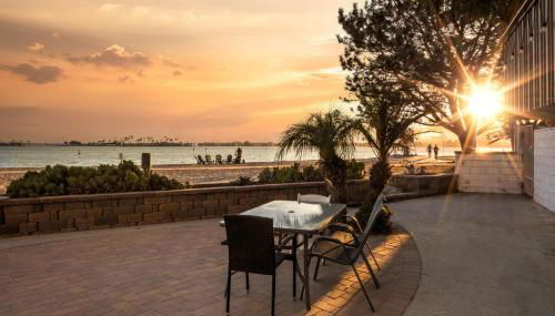 Beach Front Bungalow at Pacific Beach - Foto 2