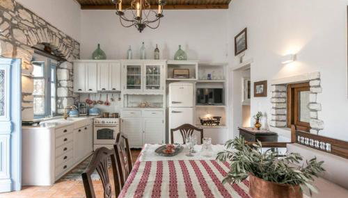 Traditional Inn Pirethron - Foto 3, stove