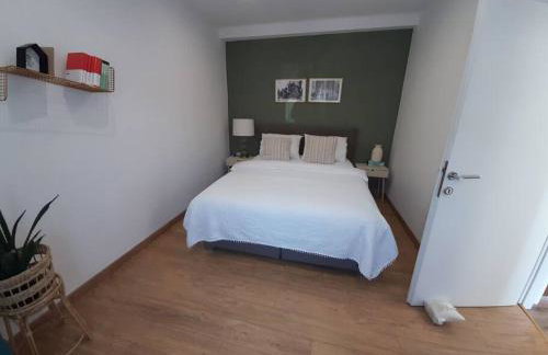 Mila and Jurija Formenti 2 apartments in heart of nautic marina, with heated swimming pool May till October, bikes, Sup, kajak, free parking in our garden - Photo 25