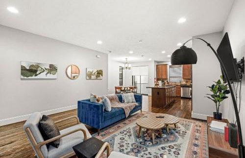 Near Midtown Downtown Games WiFi Balcony Pets - Foto 6