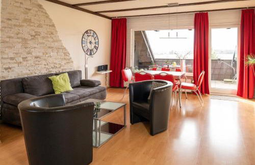 Art City-Studios Kassel 4 und 8, groß, modern, citynah, je 3 Schlafzimmer, kostenfreie Parkplätze, Süd-Balkons, ruhig, Herkulesblick - Foto 2