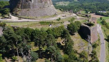 Les terrasses du château de Murol - Studio 4p au pied du château de Murol - Foto 2