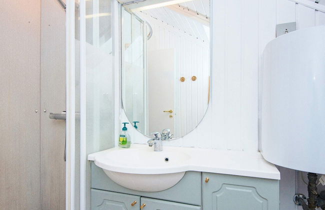 6 Person Holiday Home in Farvang - Photo 10