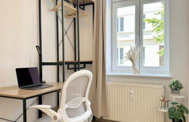 LIVA Stays Schwerin Zentrum - 4 Ferienwohnungen mit Küche und WLAN - Nähe Hauptbahnhof - Ideal für Familien & Monteure - Foto 13