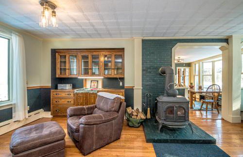 Whispering Waters Farmhouse and Wedding Barn - Foto 6