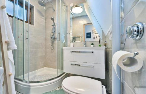 2 Bedroom Cozy Home In Kobasicari - Foto 42