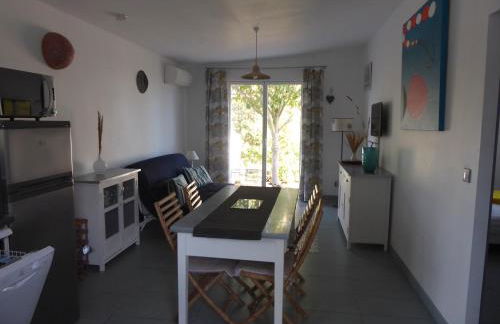 Gîte des Jonquiès, au calme vue sur le canal du midi et la mer - Foto 2