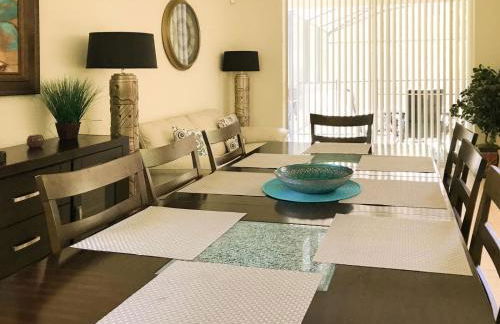 Luxurious With Privacy In 5 Bedroom With Private Pool By Florida Dream Homes - Foto 8