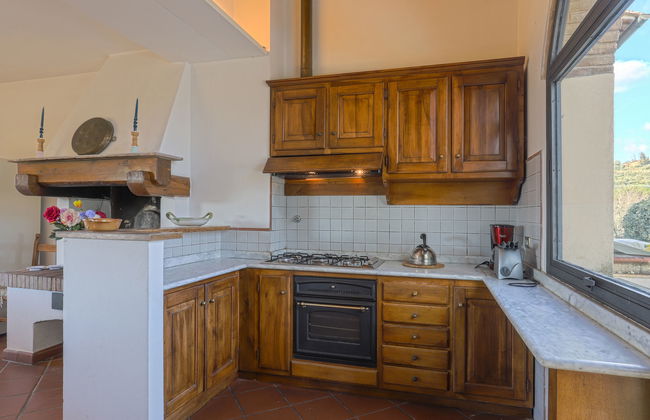 6 bedroom House in Scandicci with private pool and garden - Photo 11