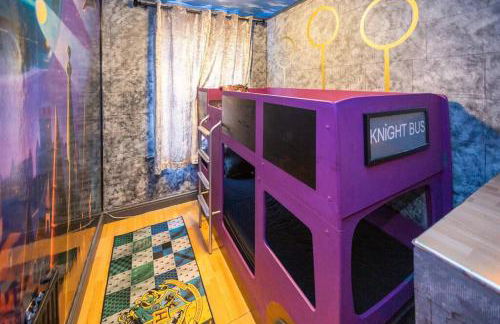 Hogwarts Hideaway Themed Property - Foto 26