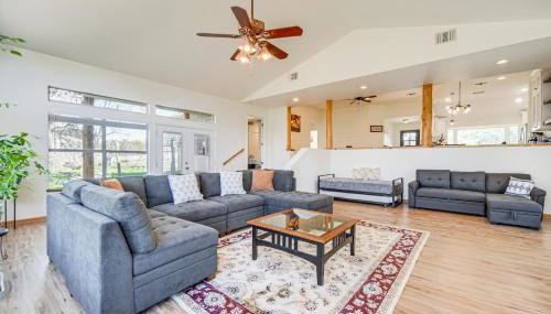 Pin Oak Farmhouse with Patio in Dripping Springs - Foto 4