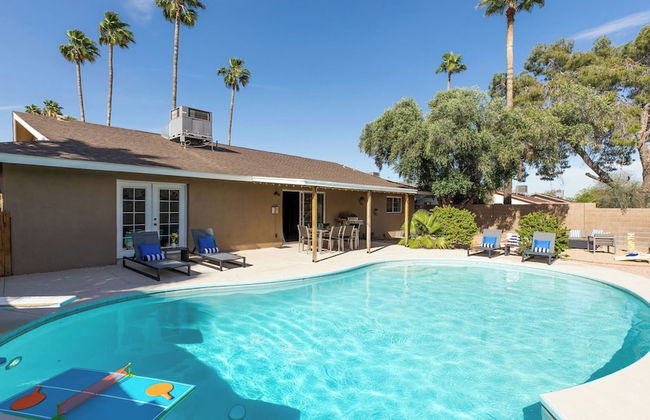 West Ridge by Avantstay Pool, Fire Pit, Al Fresco Dining 7 Mins to Downtown - Foto 6