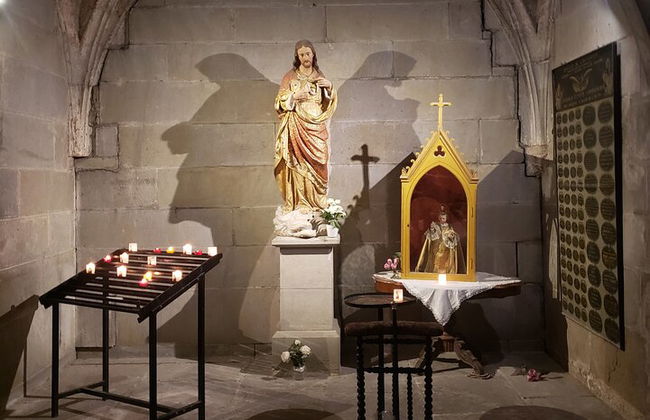 Un recorrido autoguiado por la antigua basílica de Carcasona - Foto 7