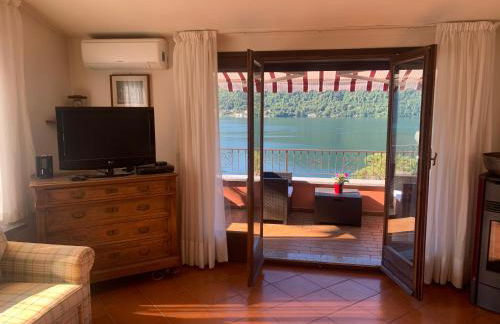 Cosy Penthouse with stunning view on Lugano Lake - Foto 10