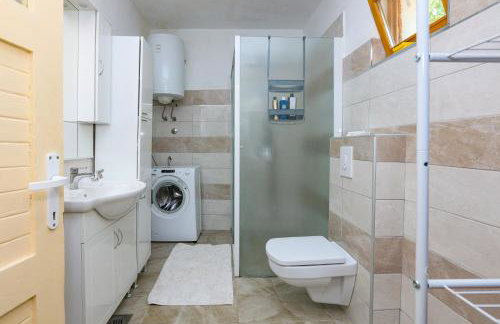 Apartments with parking space Konjevrate, Krka - 24487 - Foto 6