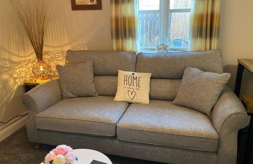 Lesbury Lodge - (a 'bijou residence') with hot tub - Foto 7