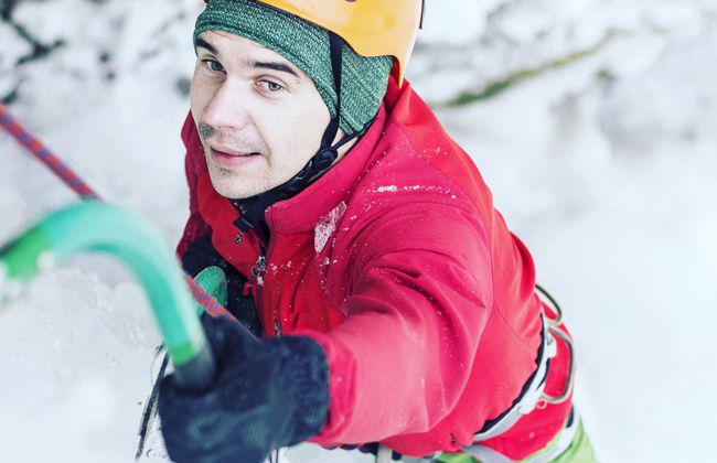 Escalade sur glace à la cascade de Tajukangas - Photo 1