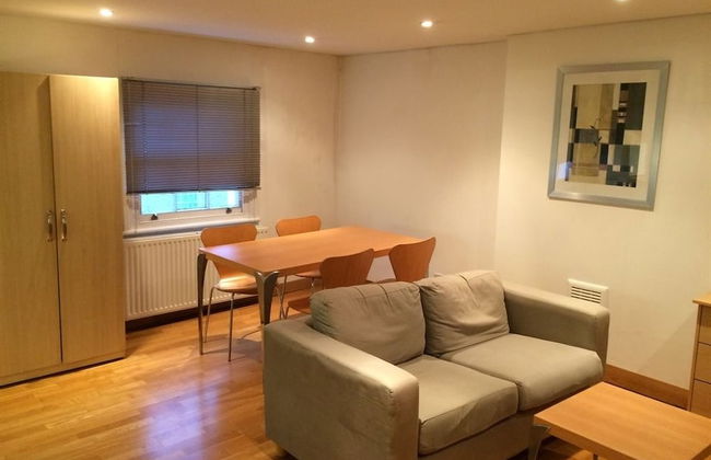 Paddington Southwick Street Apartments - Photo 13