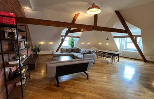 Very spacious 2 BDRM flat - Foto 13