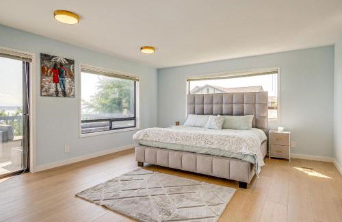 Spacious Camano Home with Hot Tub and Water Views! - Foto 14