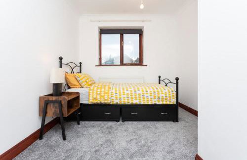 Preston 4 bedroom house near M55 & M6 - Photo 10