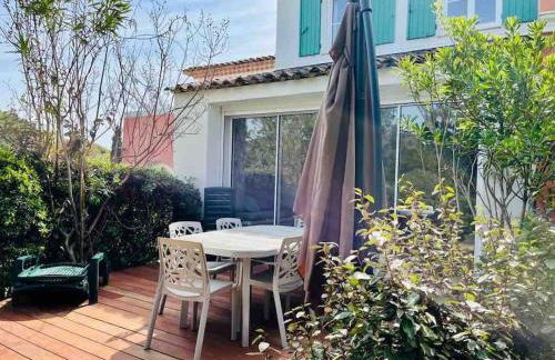 Villa de Charme 60 m2 Piscines Tennis Loisirs Inclus Residence Premiun Pierre et Vacances Les Restanques du Golfe de Saint Tropez - Foto 41