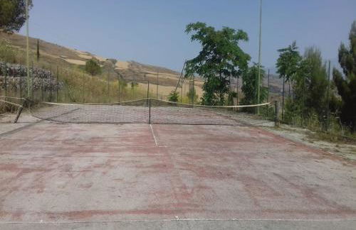 Chic Farmhouse with Sauna, Whirlpool, Patio, Hot Tub, Garden - Photo 50