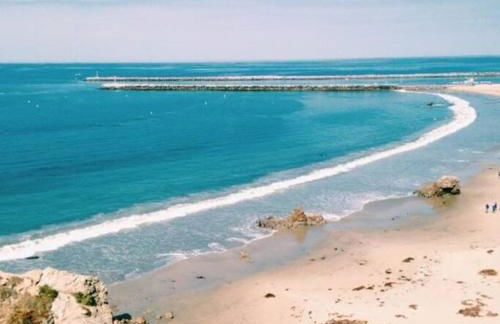 NEW Lux 5BR Villa Near Disney, Knotts, LA, OC with Hot Tub & Games - Photo 6