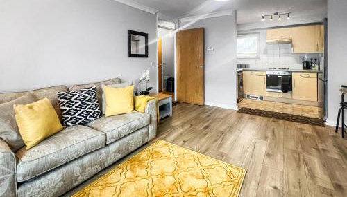 Stylish Apartment Near Heathrow, Skyline Views - Foto 4