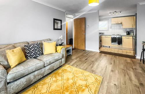 Stylish Apartment Near Heathrow, Skyline Views - Foto 4