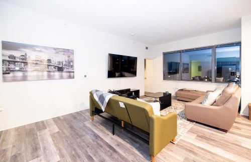 Penthouse Retreat with Rooftop Pool Explore Silver Spring & Washington DC - Foto 28