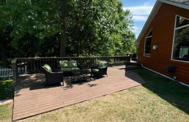 Majestic Cottage Estate with Indoor Heated Pool - Foto 49