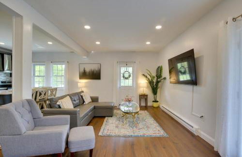 Fire Pit and On-Site Pond Hudson Valley Home! - Foto 5