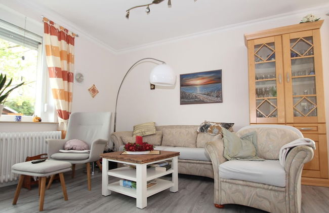 Bungalow in Berumbur Nahe Norddeich Strand - Photo 8