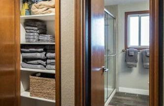 #StayInMyDistrict Eclectic Boise Townhouse near St Als - Foto 35