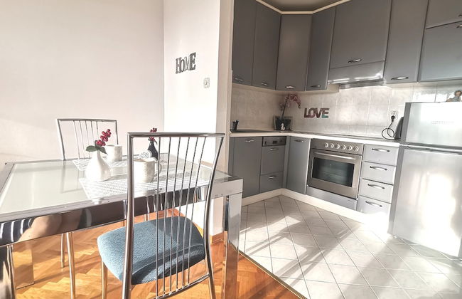 Comfort Apartment - Photo 6