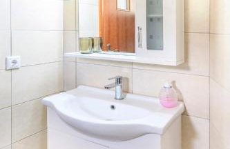 Small Villa Gerani - Photo 11