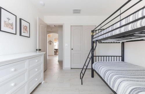 Flower Street House Pool, Spa, Golf! - Foto 24