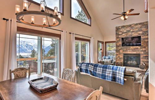 Gorgeous Twin Lakes Home with Deck Overlooking Mtns! - Foto 4