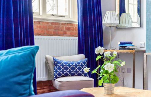 Bowen-Buscarlet (Large Suite) at Bicester Heritage - Foto 13